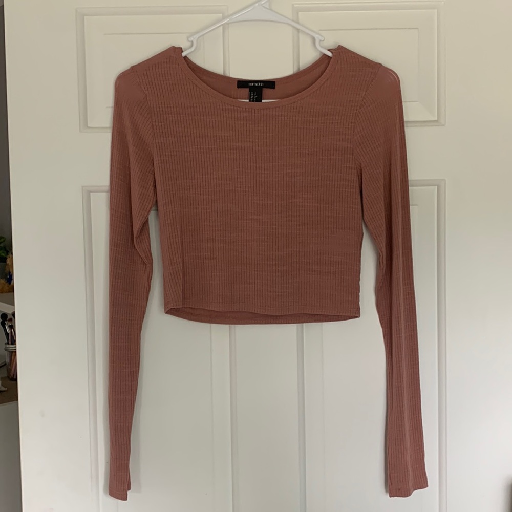 Cropped long sleeve tee